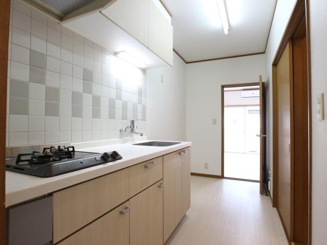  東海道本線/静岡駅 バス7分中田二丁目下車:停歩4分 2階 築28年