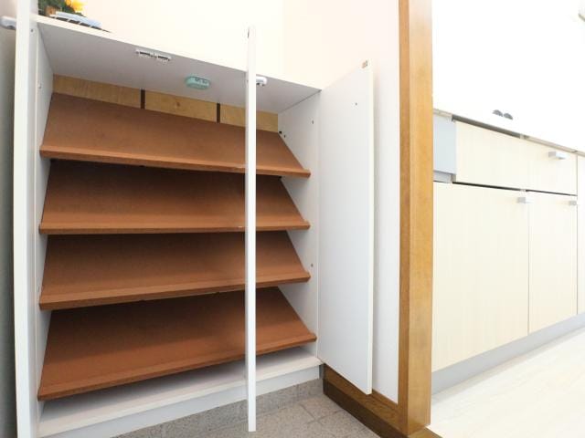  東海道本線/静岡駅 バス7分中田二丁目下車:停歩4分 2階 築28年