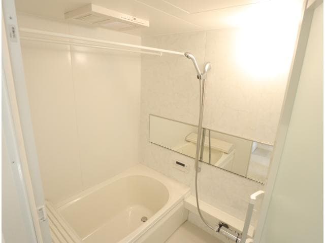  東海道本線/東静岡駅 徒歩18分 1階 築3年