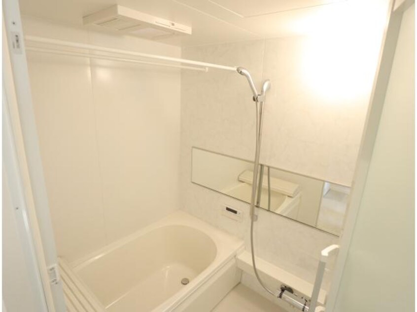  東海道本線/東静岡駅 徒歩18分 1階 築3年