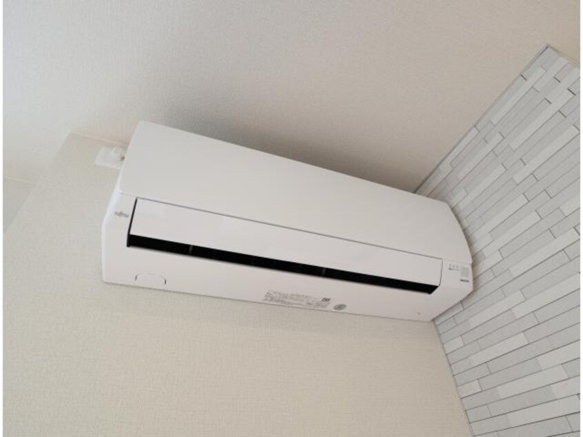  東海道本線/東静岡駅 徒歩18分 1階 築3年