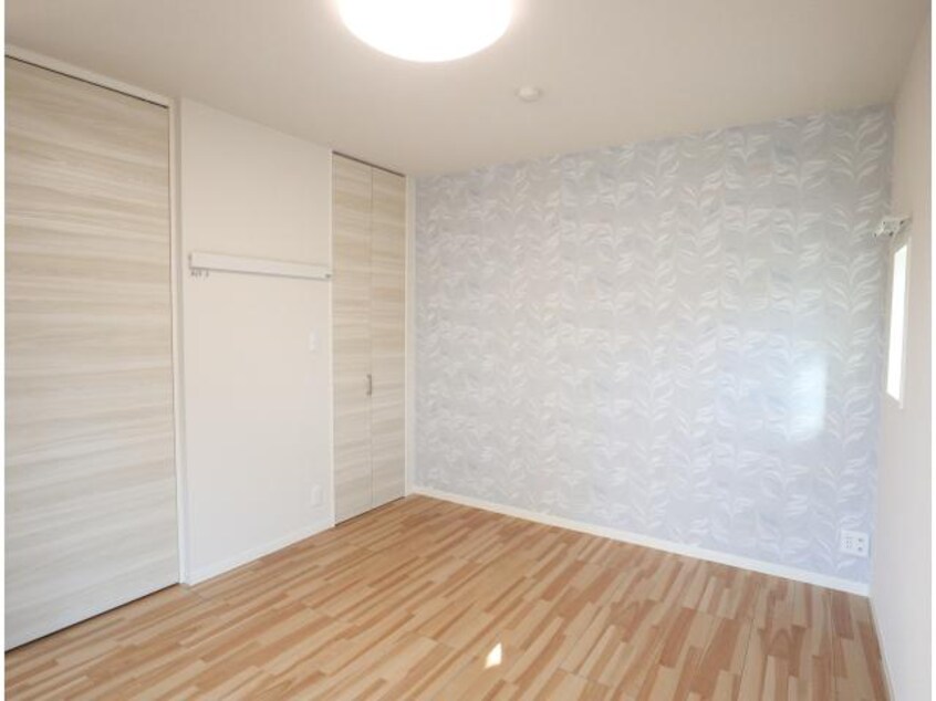  東海道本線/東静岡駅 徒歩18分 1階 築3年