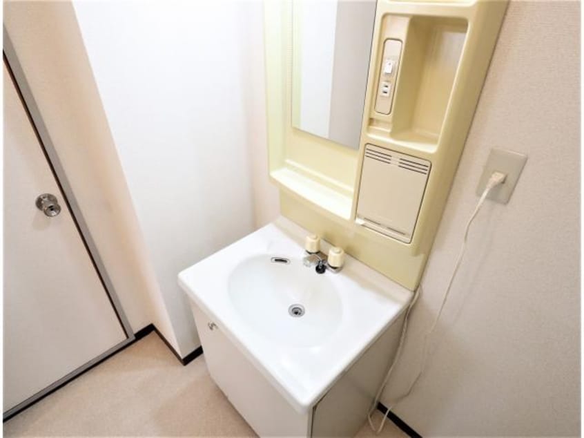 イメージ 東海道本線/静岡駅 バス12分中村町下下車:停歩4分 4階 築34年