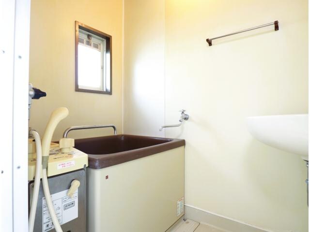  東海道本線/静岡駅 バス7分中田三丁目ダイワハウス前下車:停歩5分 1階 築38年