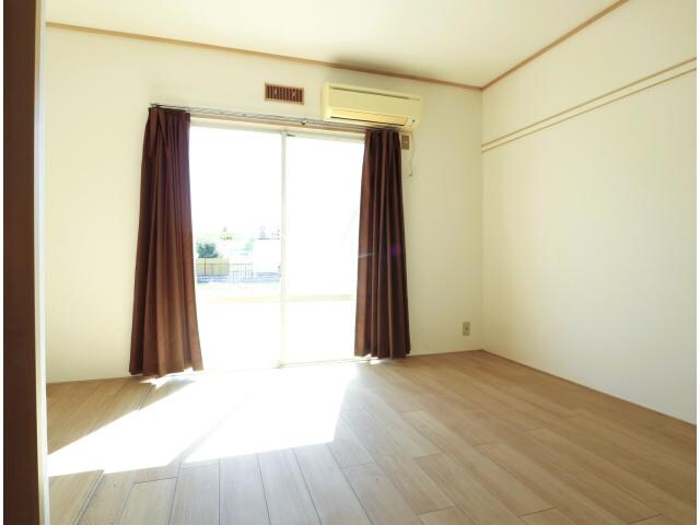  東海道本線/静岡駅 バス7分中田三丁目ダイワハウス前下車:停歩5分 1階 築38年