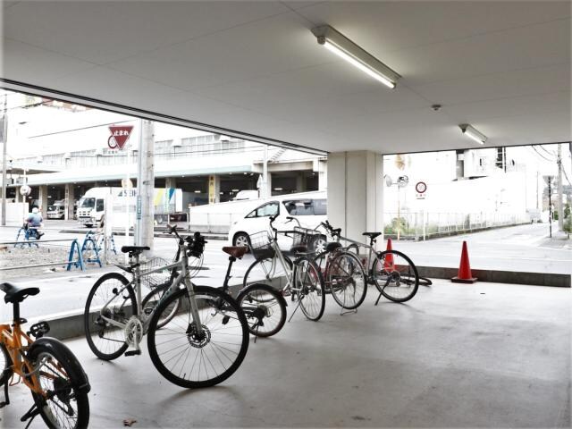  東海道本線/東静岡駅 徒歩15分 4階 築10年