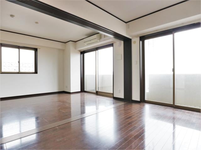  東海道本線/静岡駅 バス14分緑が丘下車:停歩2分 6階 築11年