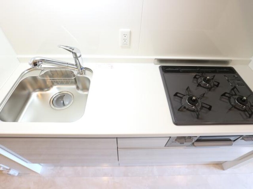  東海道本線/静岡駅 徒歩13分 3階 築2年