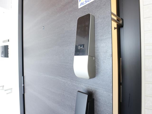  東海道本線/静岡駅 徒歩13分 3階 築2年