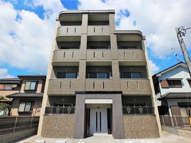  東海道本線/静岡駅 徒歩13分 1階 築2年