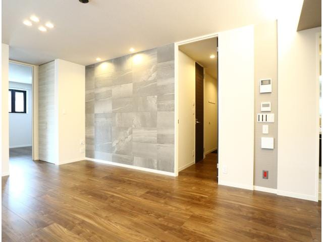  東海道本線/静岡駅 徒歩8分 1階 築2年