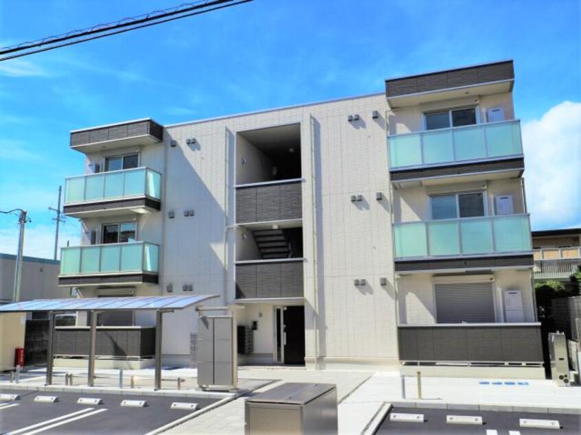  東海道本線/静岡駅 バス9分中田4丁目下車:停歩3分 3階 築1年