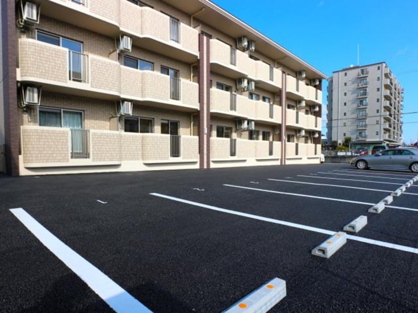  東海道本線/静岡駅 バス8分中田3丁目ダイワハウス前下車:停歩2分 1階 築1年
