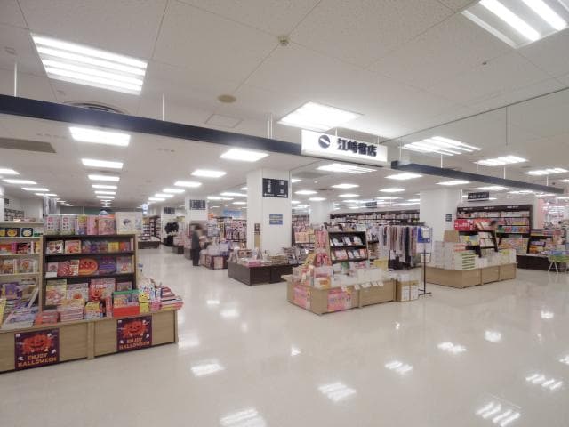 （株）江崎書店イトーヨーカドー店(本屋)まで2168m 東海道本線/静岡駅 バス8分中田3丁目ダイワハウス前下車:停歩2分 1階 築1年