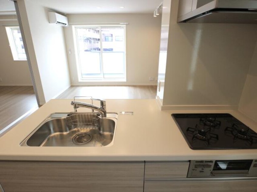  東海道本線/静岡駅 徒歩9分 3階 築1年