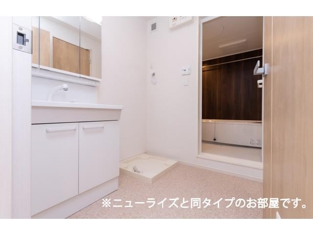 イメージ 東海道本線/藤枝駅 バス15分白子下車:停歩3分 1階 築1年