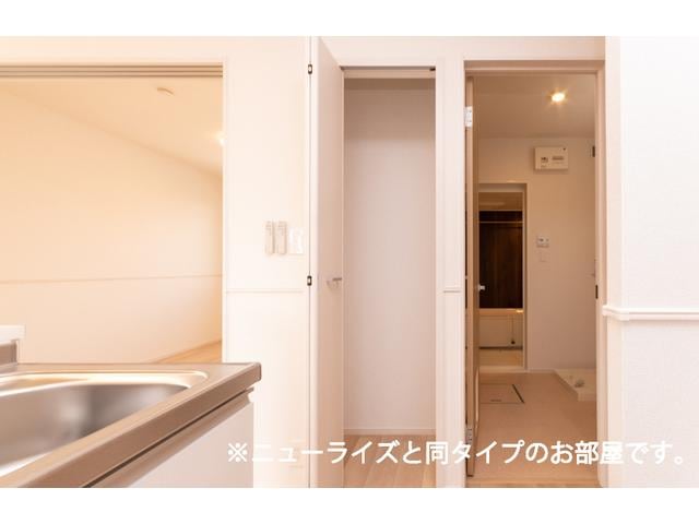 イメージ 東海道本線/藤枝駅 バス15分白子下車:停歩3分 2階 築1年