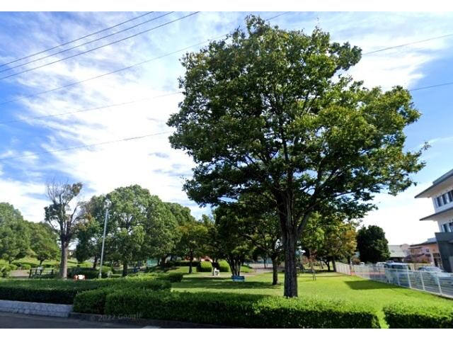 小川公園(公園)まで410m 東海道本線/焼津駅 バス11分小川下車:停歩6分 1階 建築中