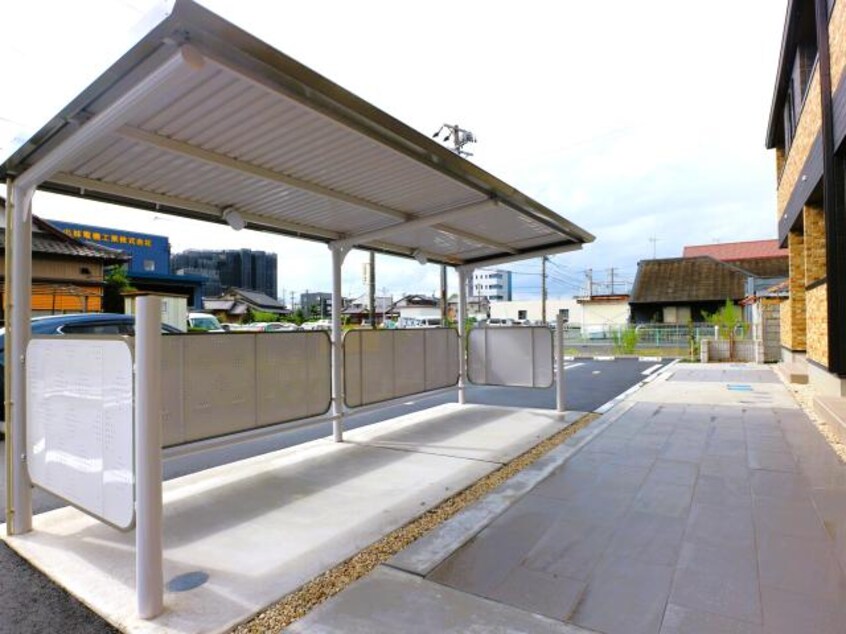  東海道本線/藤枝駅 バス8分藤枝市役所下車:停歩5分 1階 築1年