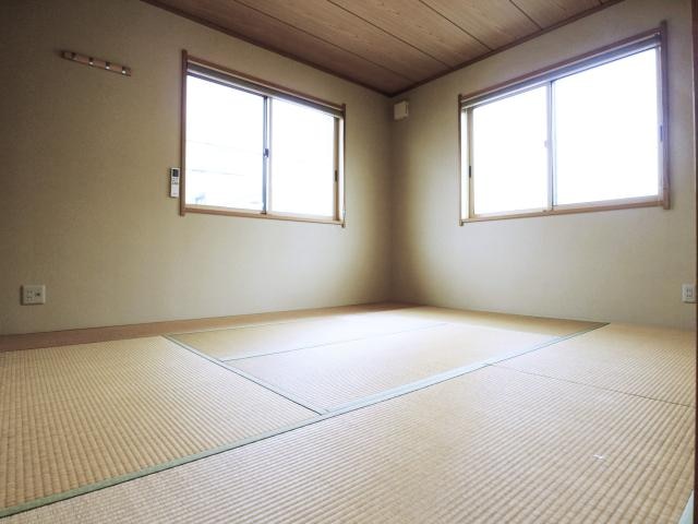  東海道本線/静岡駅 徒歩16分 1-2階 築17年