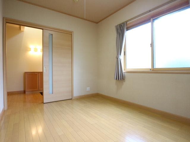  東海道本線/静岡駅 徒歩16分 1-2階 築17年