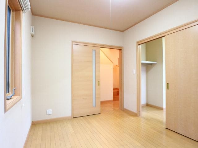  東海道本線/静岡駅 徒歩16分 1-2階 築17年