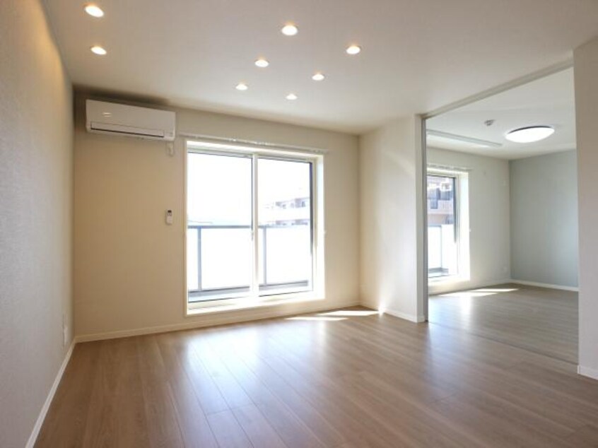  東海道本線/静岡駅 徒歩8分 4階 1年未満