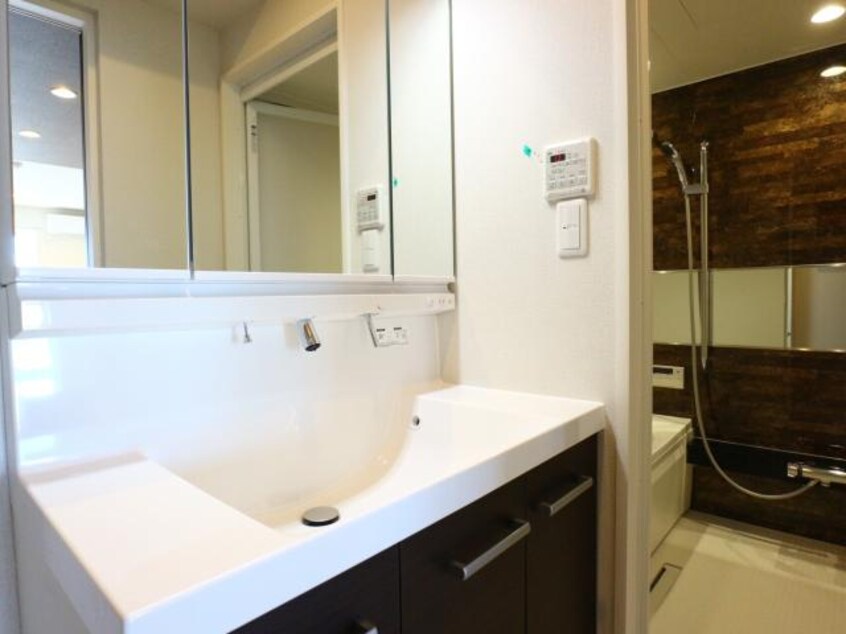  東海道本線/静岡駅 徒歩8分 4階 1年未満