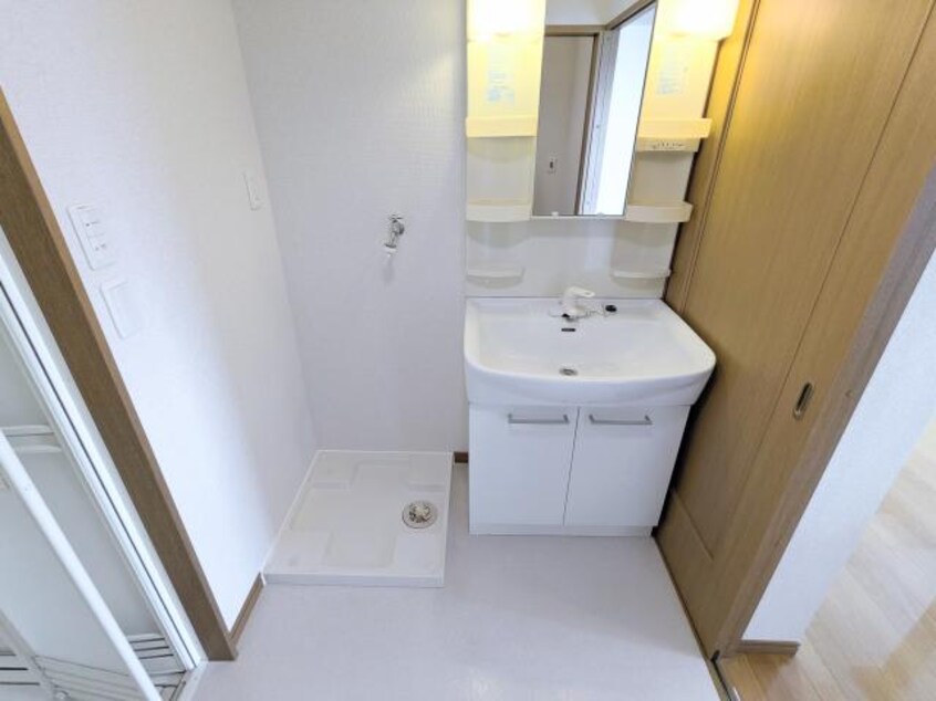  東海道本線/静岡駅 バス12分石田ＳＢＳ学苑入口下車:停歩2分 3階 築20年