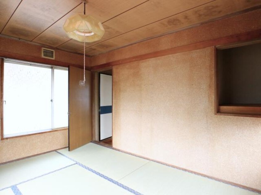  東海道本線/静岡駅 バス29分大谷小学校前下車:停歩6分 1-2階 築52年