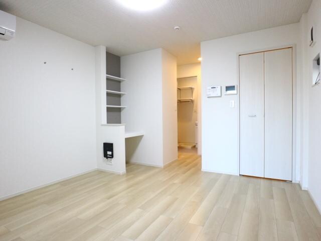  東海道本線/東静岡駅 徒歩20分 1階 1年未満