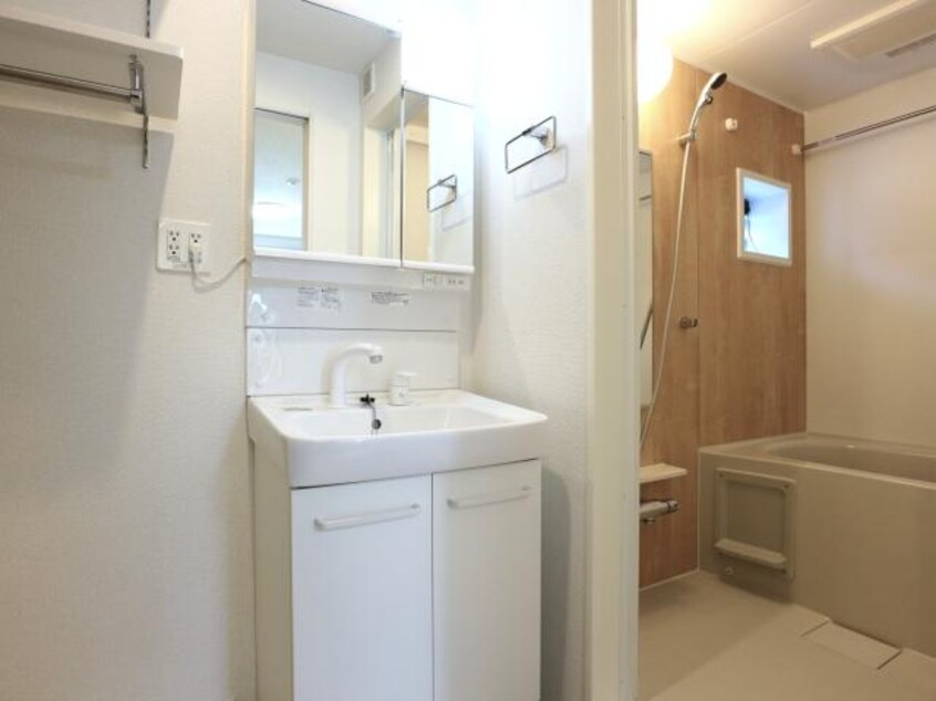  東海道本線/東静岡駅 徒歩20分 1階 1年未満