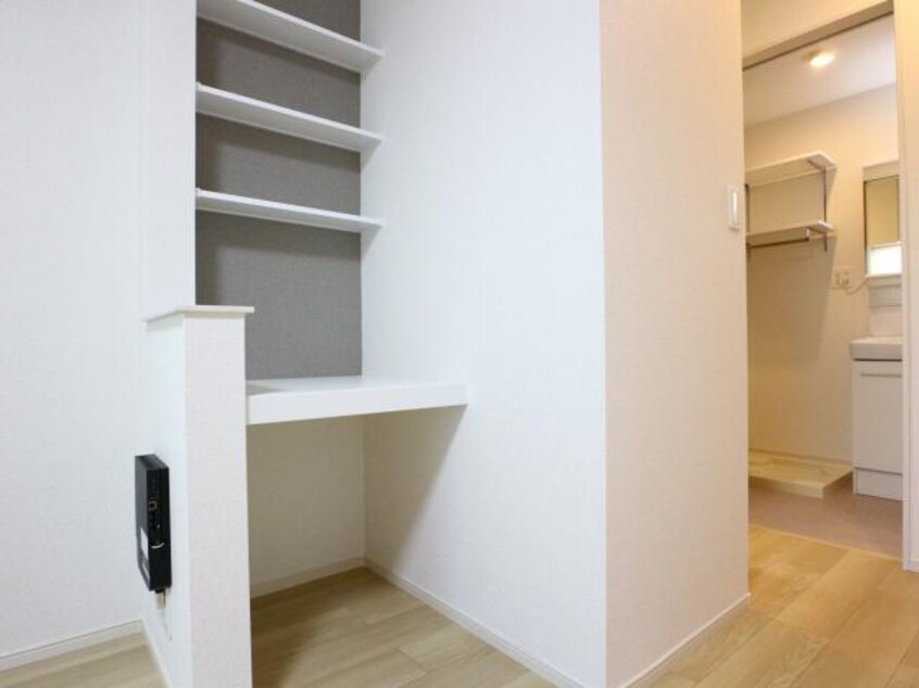  東海道本線/東静岡駅 徒歩20分 1階 1年未満