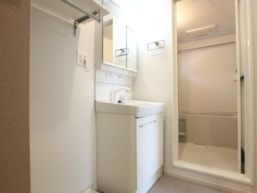  東海道本線/東静岡駅 徒歩20分 1階 1年未満