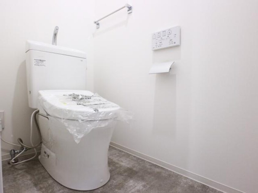  東海道本線/静岡駅 徒歩8分 3階 1年未満