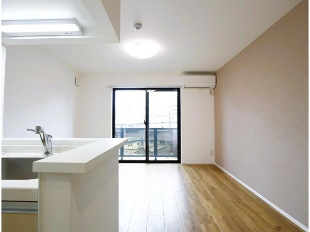  東海道本線/静岡駅 徒歩8分 5階 1年未満