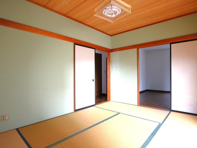  東海道本線/焼津駅 徒歩19分 1-2階 築33年