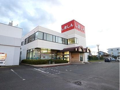 島田掛川信用金庫西焼津支店(銀行)まで548m 東海道本線/西焼津駅 徒歩13分 1階 建築中