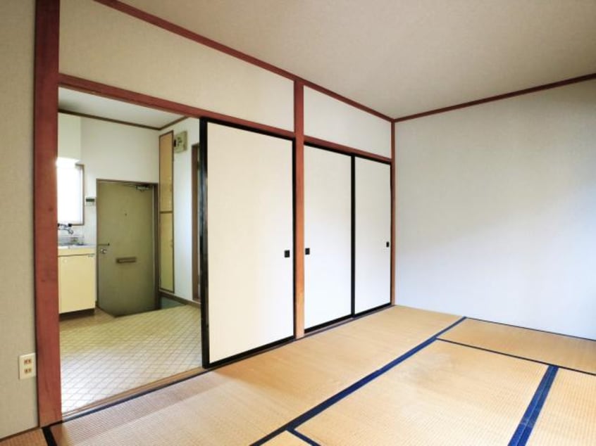  東海道本線/東静岡駅 徒歩15分 1階 築41年