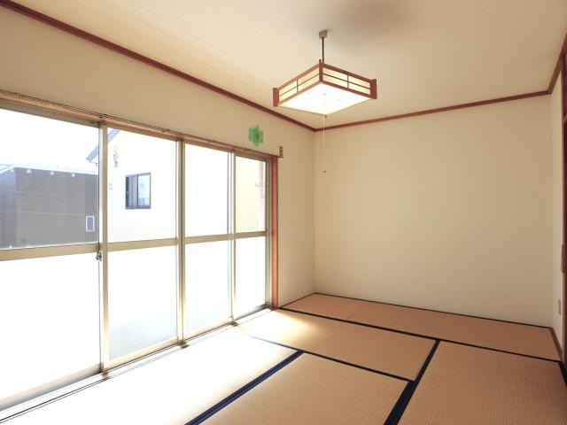  東海道本線/東静岡駅 徒歩15分 2階 築41年