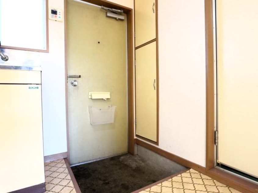  東海道本線/東静岡駅 徒歩15分 2階 築41年