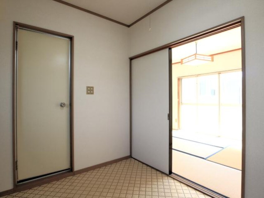  東海道本線/東静岡駅 徒歩15分 2階 築41年