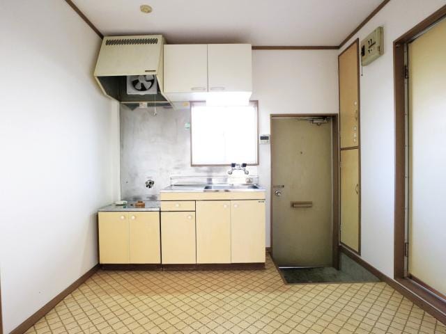  東海道本線/東静岡駅 徒歩15分 1階 築41年