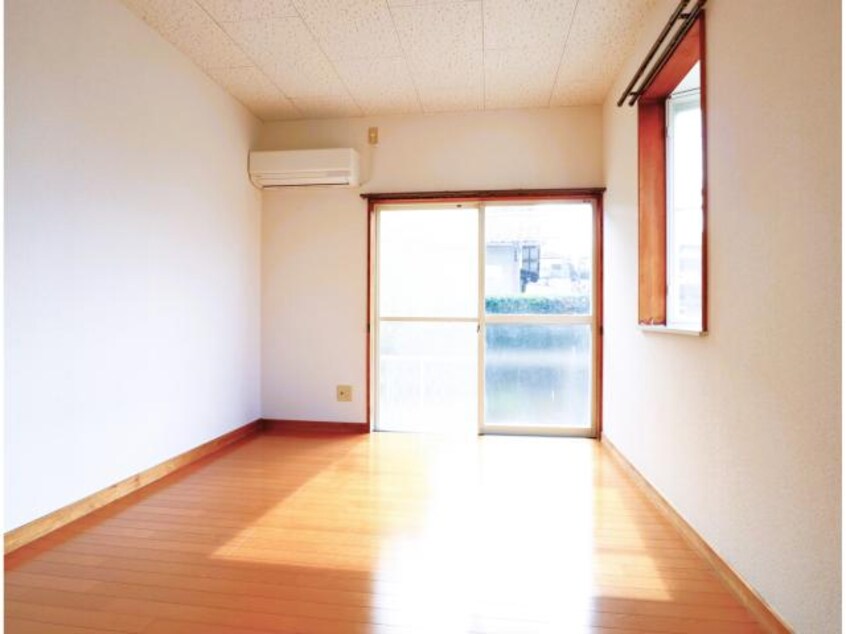  東海道本線/静岡駅 バス28分井庄下車:停歩3分 1階 築35年