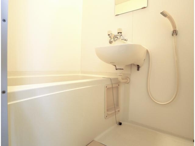  東海道本線/静岡駅 バス28分井庄下車:停歩3分 1階 築35年