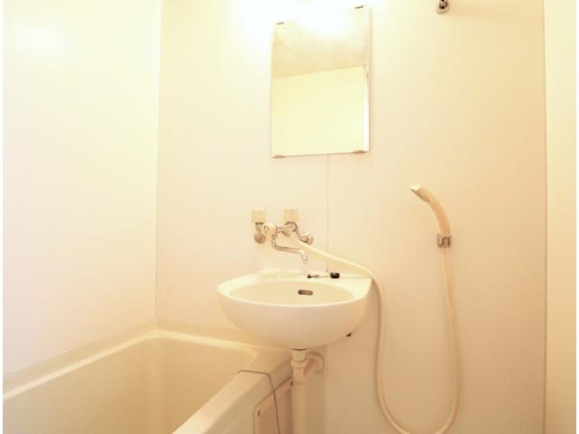  東海道本線/静岡駅 バス28分井庄下車:停歩3分 1階 築35年