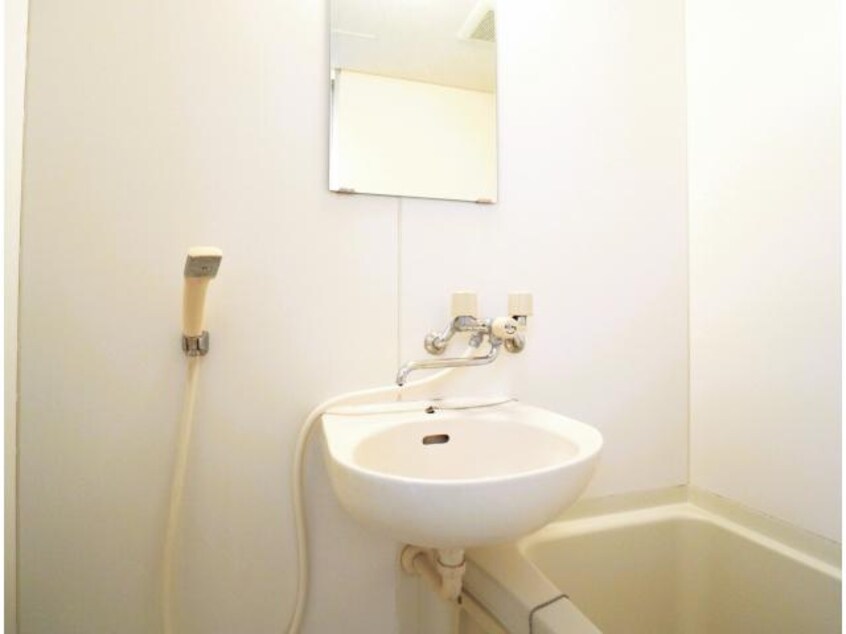  東海道本線/静岡駅 バス28分井庄下車:停歩3分 1階 築35年