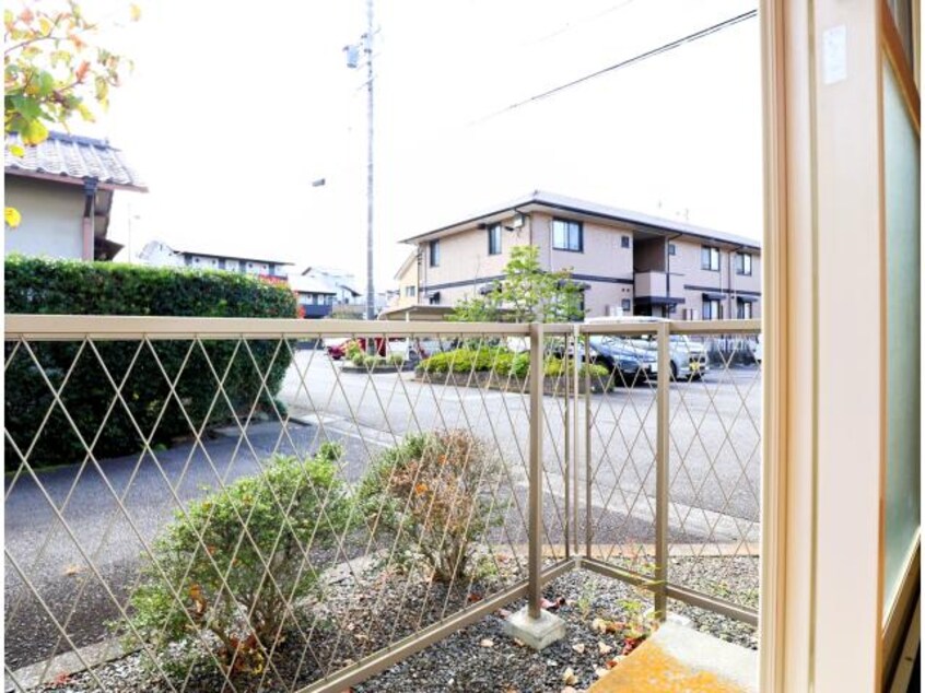  東海道本線/静岡駅 バス28分井庄下車:停歩3分 1階 築35年