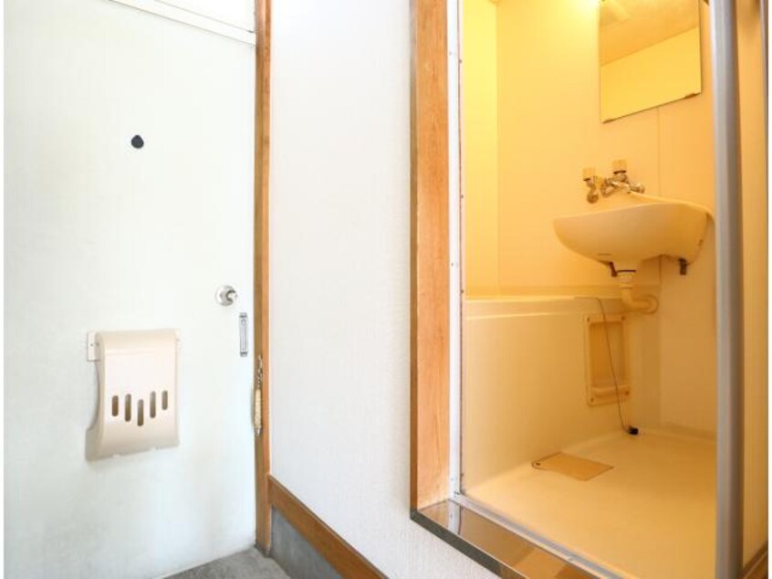  東海道本線/静岡駅 バス28分井庄下車:停歩3分 1階 築35年