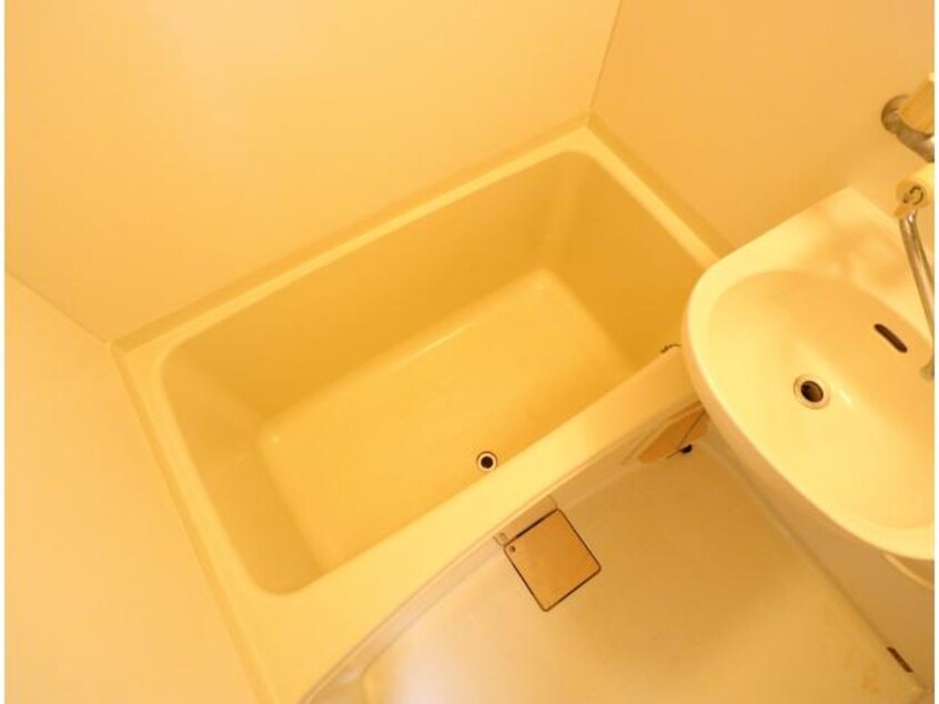  東海道本線/静岡駅 バス28分井庄下車:停歩3分 1階 築35年